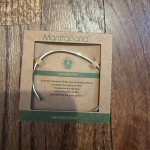 MantraBand Silver 'Choose Love' Bracelet